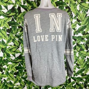 5 for $25 PINK VS Gray Spellout Back Sweatshirt